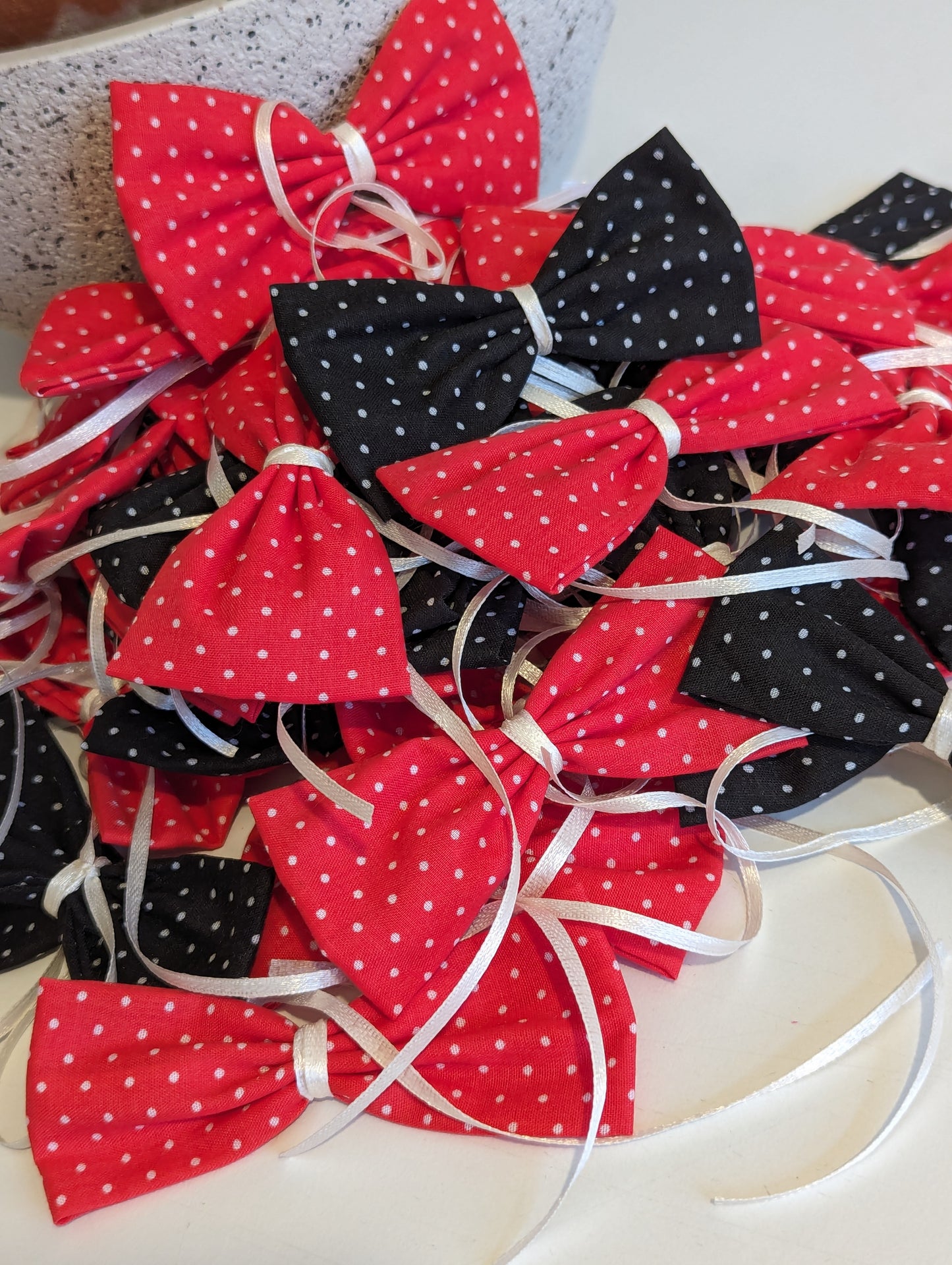 Everyday - 50 Sweetheart Bows