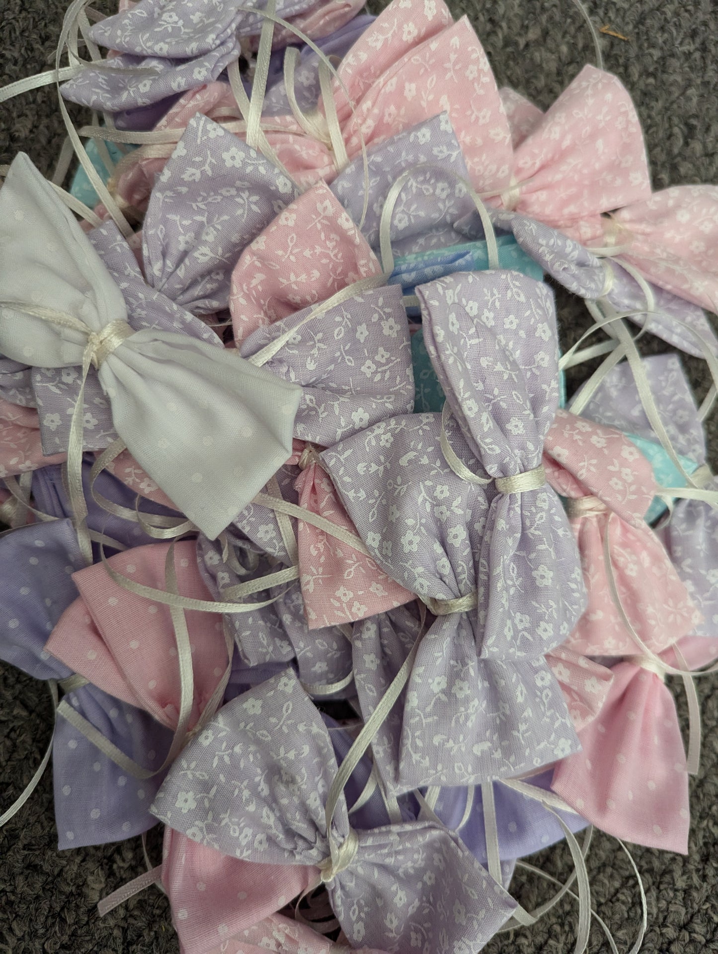 Everyday - 50 Sweetheart Bows