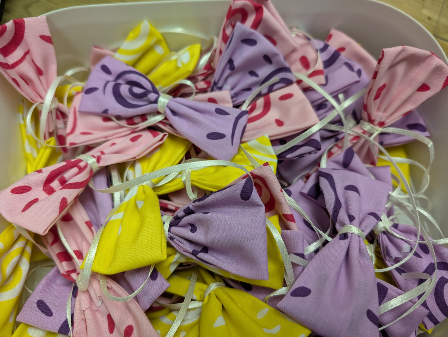 Everyday - 50 Sweetheart Bows