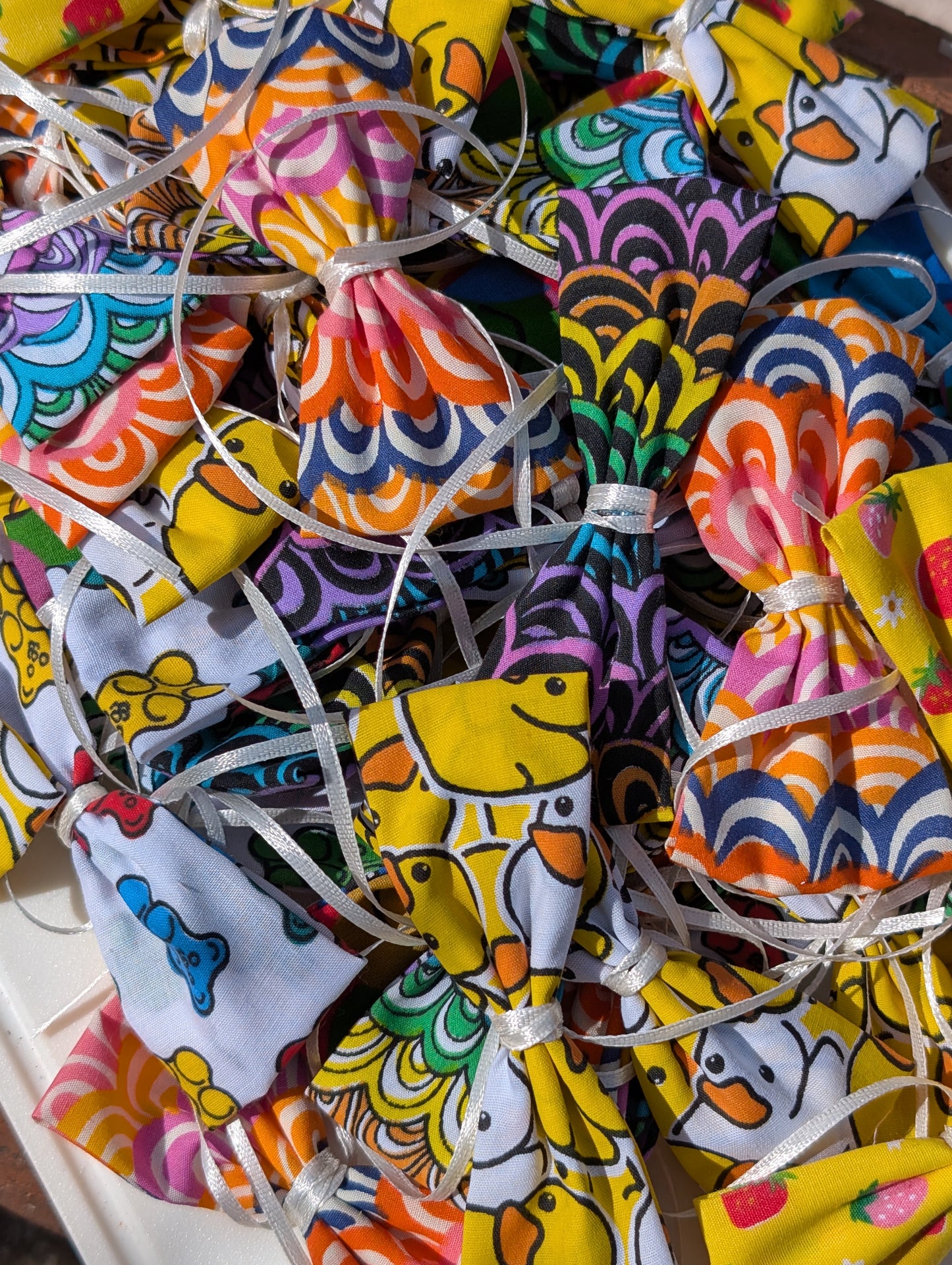 Everyday - 50 Sweetheart Bows