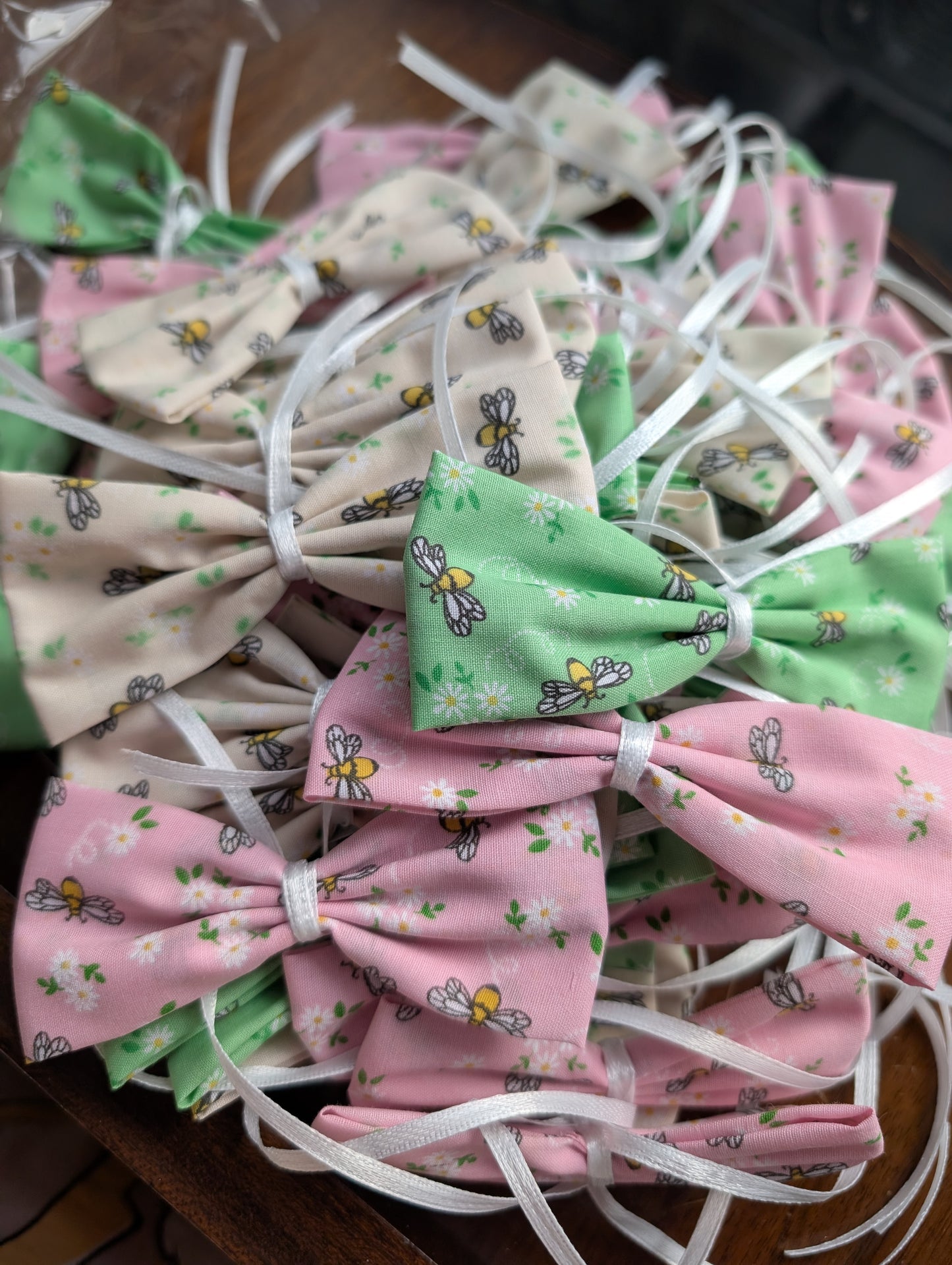 Dog grooming bows Mini bees bulk pack UK