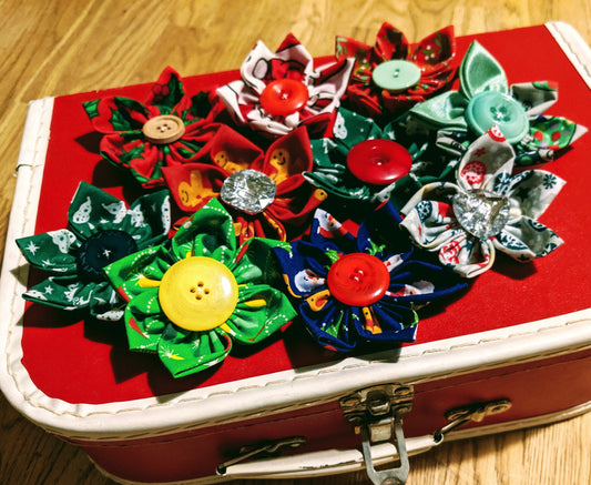 Christmas Collar Flowers
