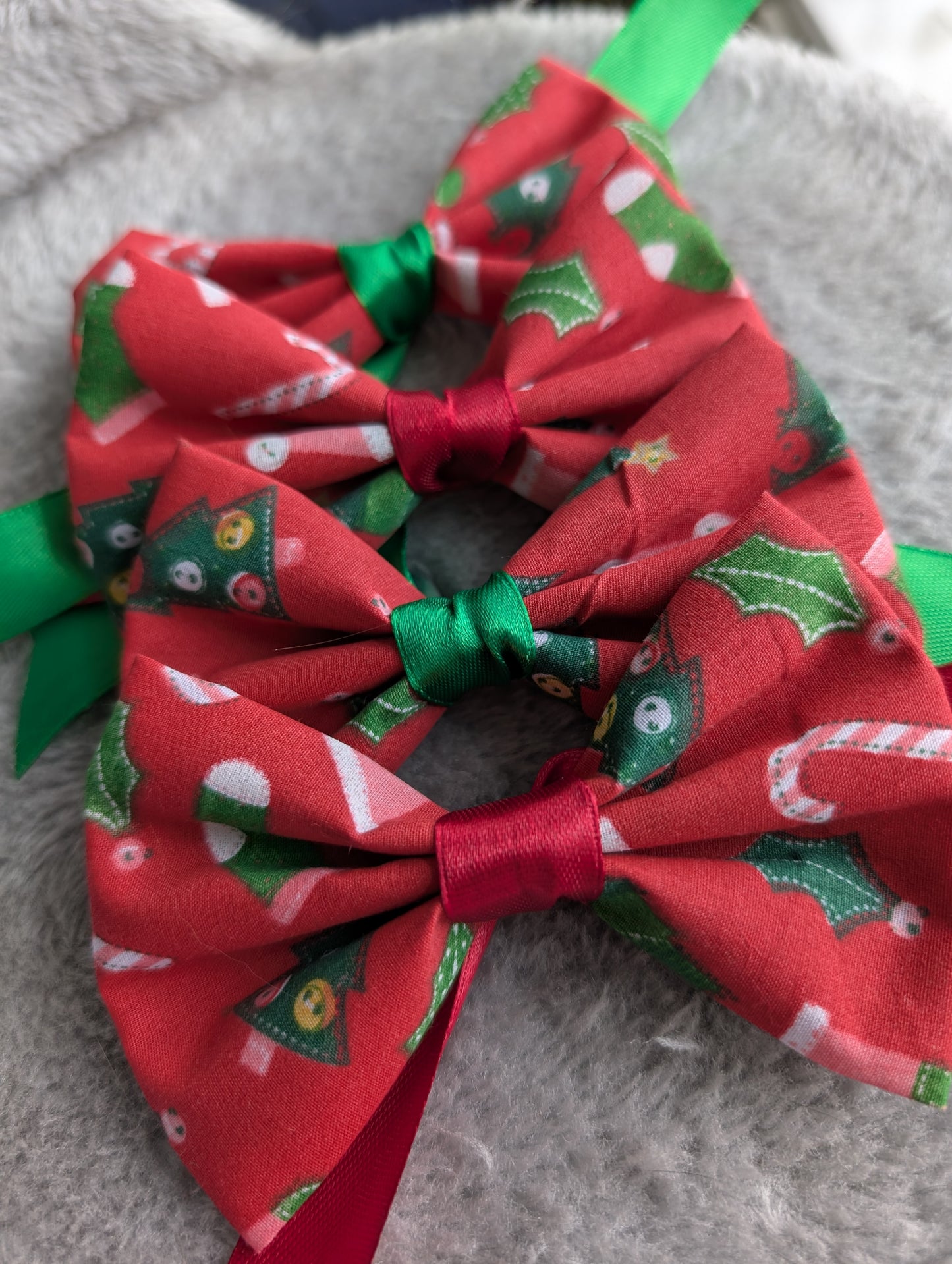 Themed Christmas - Ribboned Collar Bows - READY TO POST**