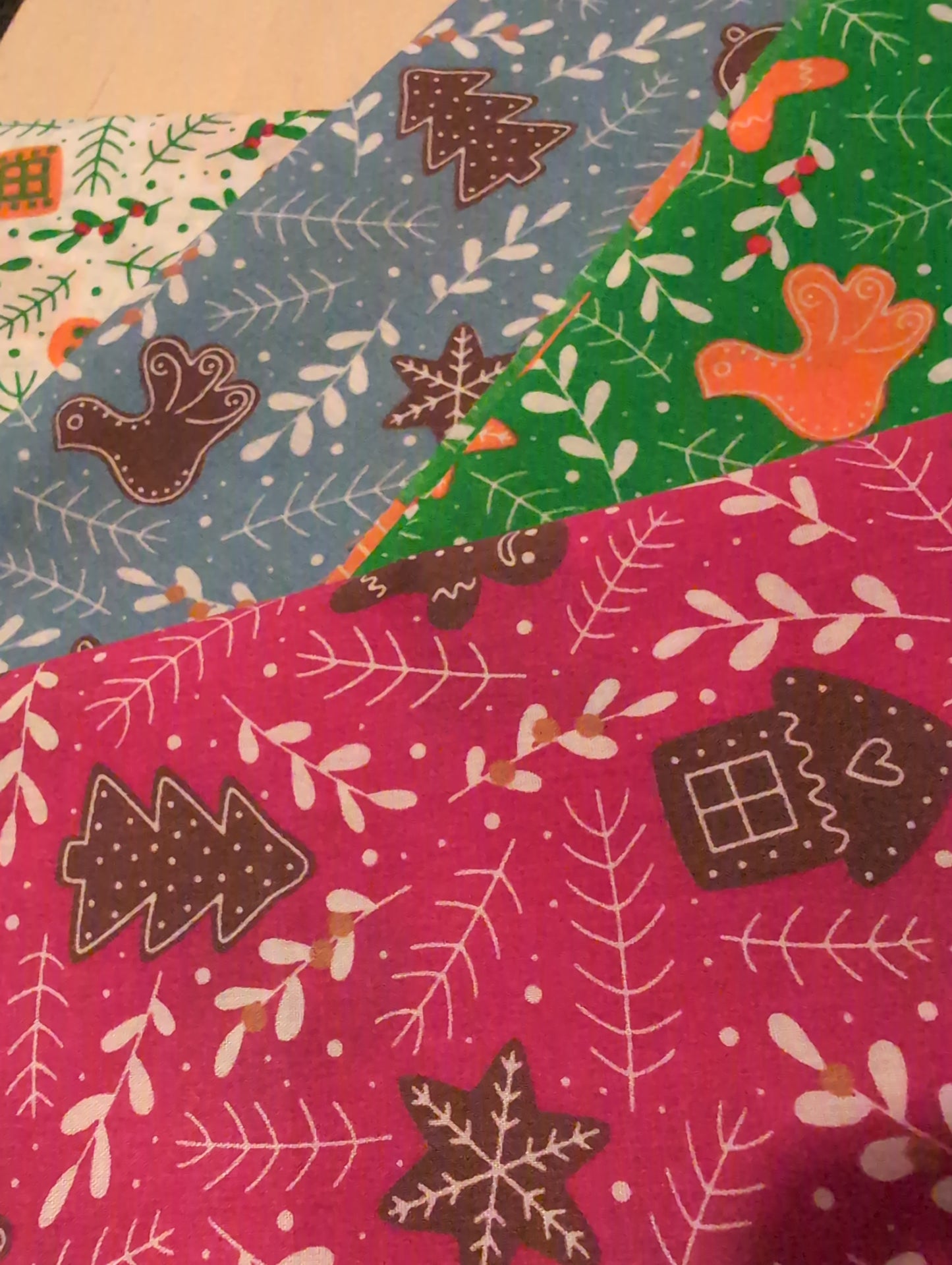 Themed Christmas Dog Bandanas - DELIVERY BY 28th NOVEMBER**