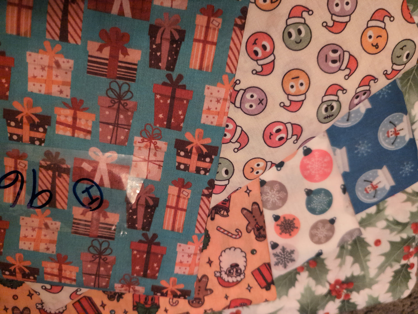 Themed Christmas Dog Bandanas - DELIVERY BY 28th NOVEMBER**