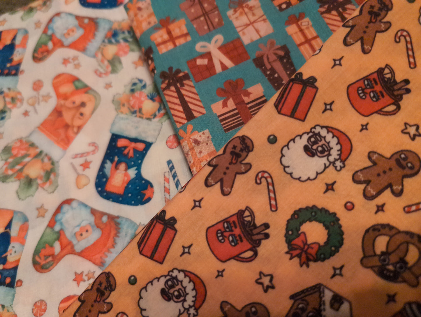 Themed Christmas Dog Bandanas - DELIVERY BY 28th NOVEMBER**